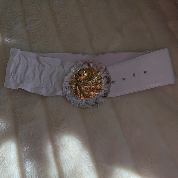 Vtg 80s Genuine leather Unique Artisan belt gold ornate buckle ruffle Belt M NOS - Picture 5 of 15